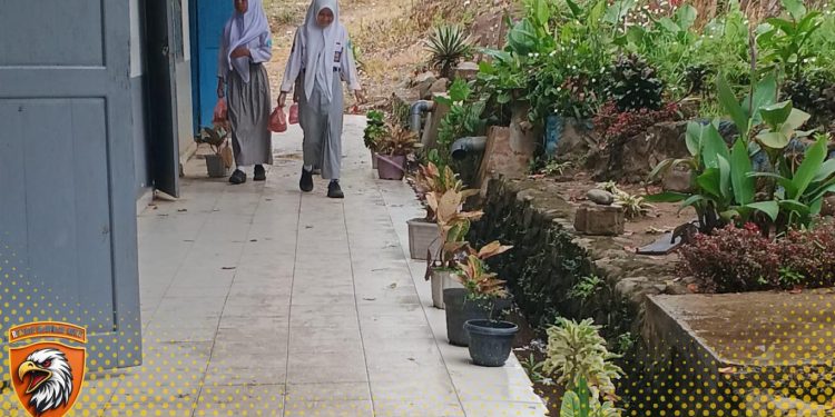 Oknum kepala SMA Negeri Muara Sipongi Diduga Tidak Transparan Dalam Dengelolaan Dana BOS